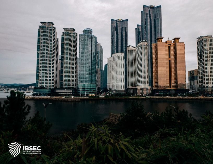 Ataques Cibernéticos com IA Ameaçam Bancos em 2026