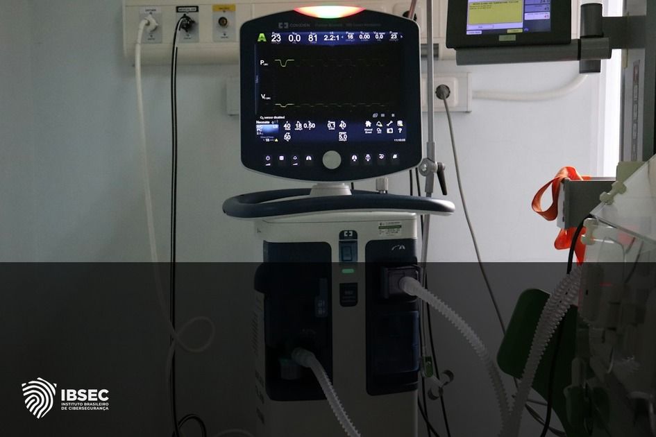 Dispositivos Médicos e Criptografia Pós-Quântica: Riscos