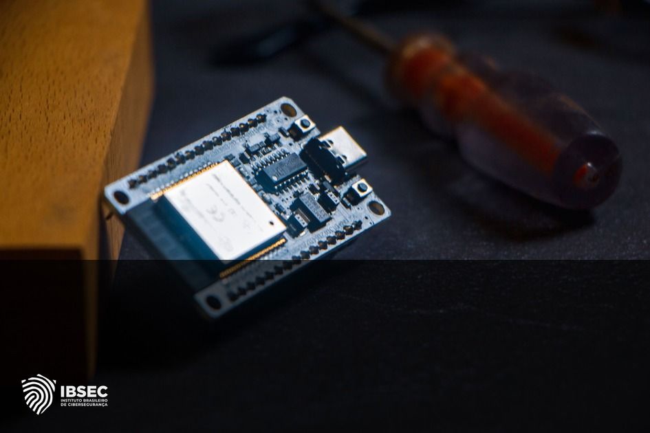 Vulnerabilidades U-Boot: Impacto e Mitigação